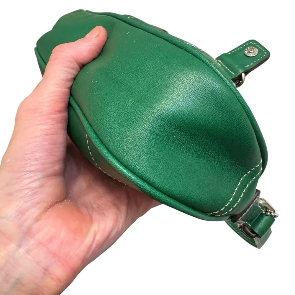 Coach vintage 7542 hamptons mini soho Demi bag in green leather rare